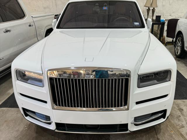 used 2020 Rolls-Royce Cullinan car, priced at $290,000