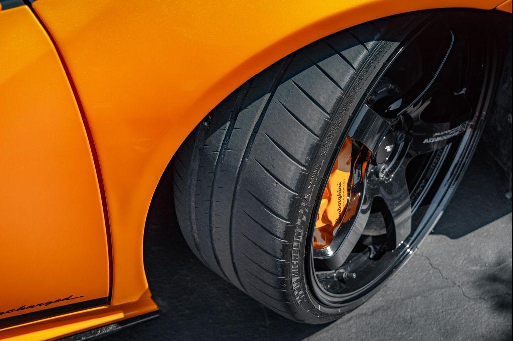 used 2015 Lamborghini Huracan car, priced at $239,900