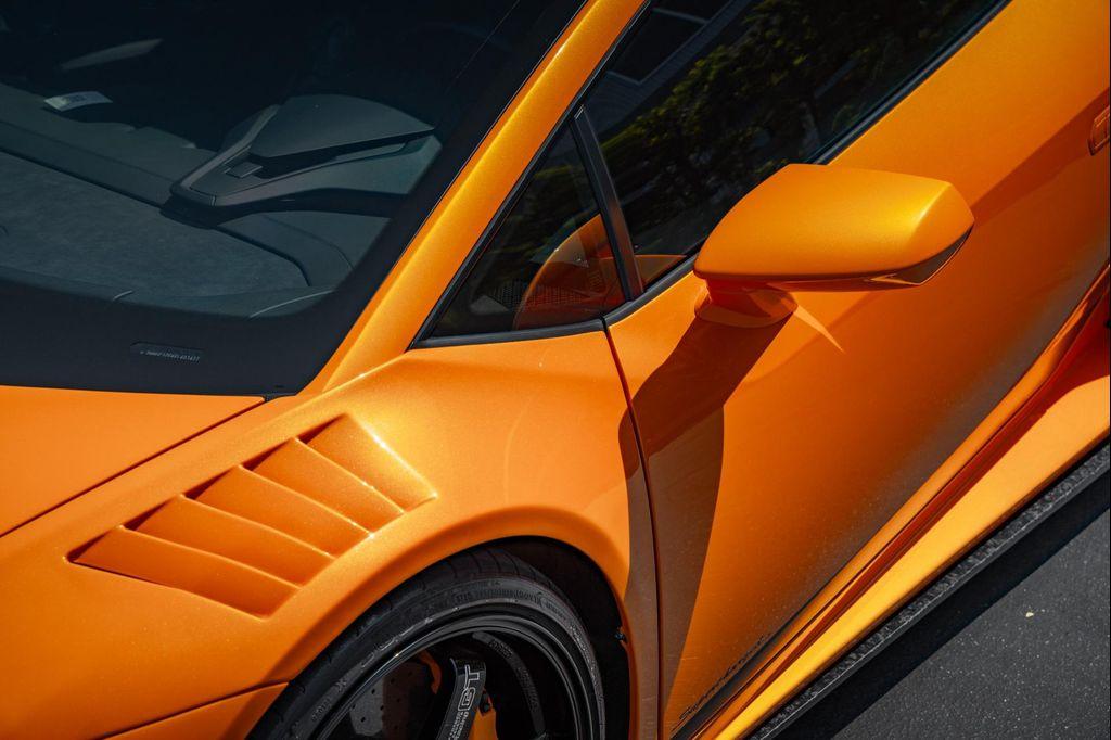 used 2015 Lamborghini Huracan car, priced at $239,900