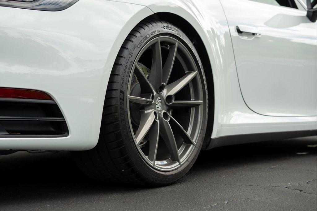 used 2024 Porsche 911 car