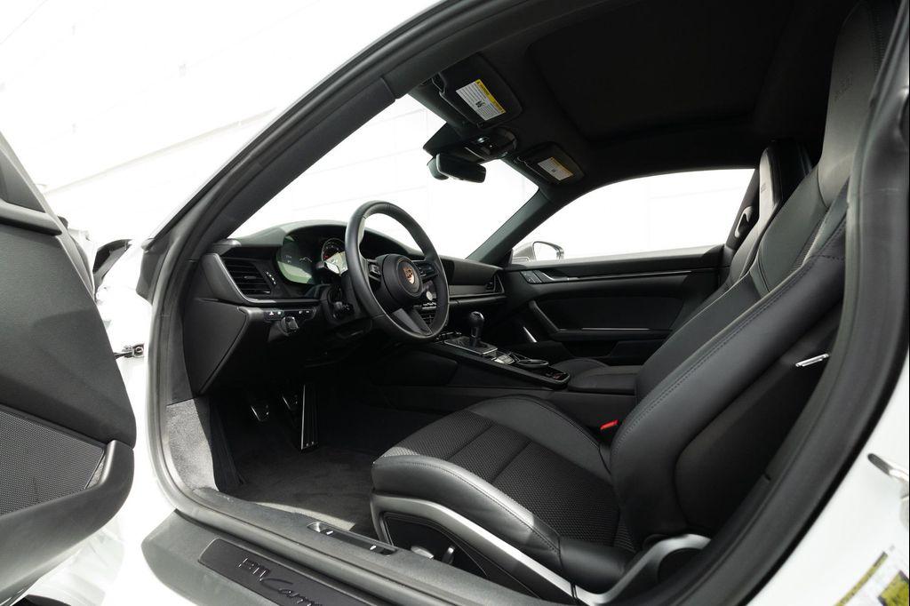 used 2024 Porsche 911 car