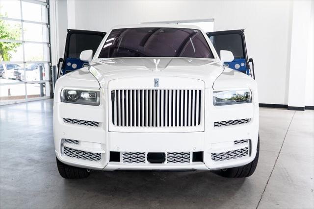 used 2023 Rolls-Royce Cullinan car, priced at $389,900