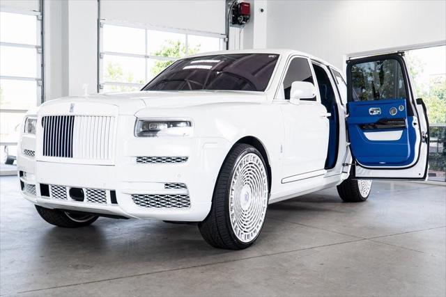 used 2023 Rolls-Royce Cullinan car, priced at $389,900