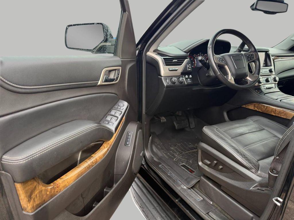 used 2016 GMC Yukon XL car, priced at $21,534