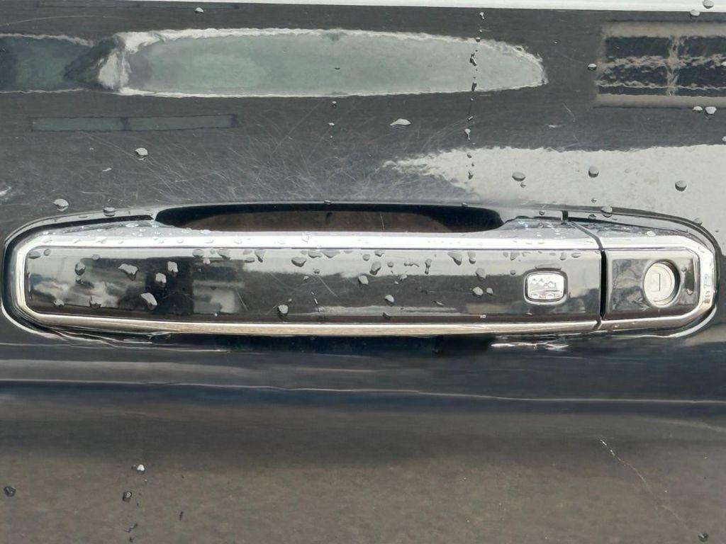 used 2016 GMC Yukon XL car, priced at $21,534