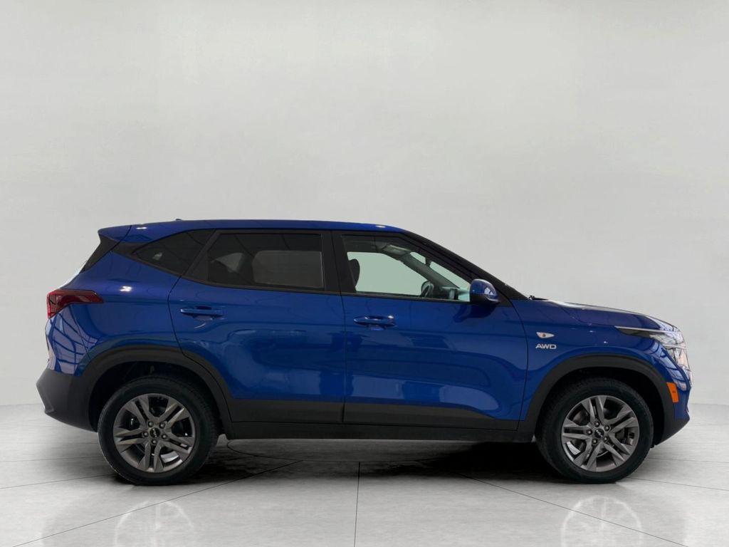used 2023 Kia Seltos car, priced at $20,974