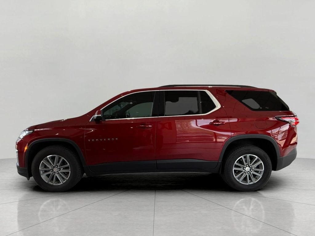 used 2023 Chevrolet Traverse car, priced at $29,993