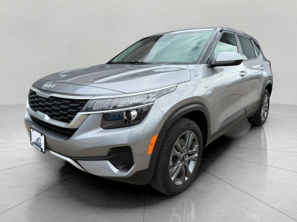 used 2023 Kia Seltos car, priced at $20,917