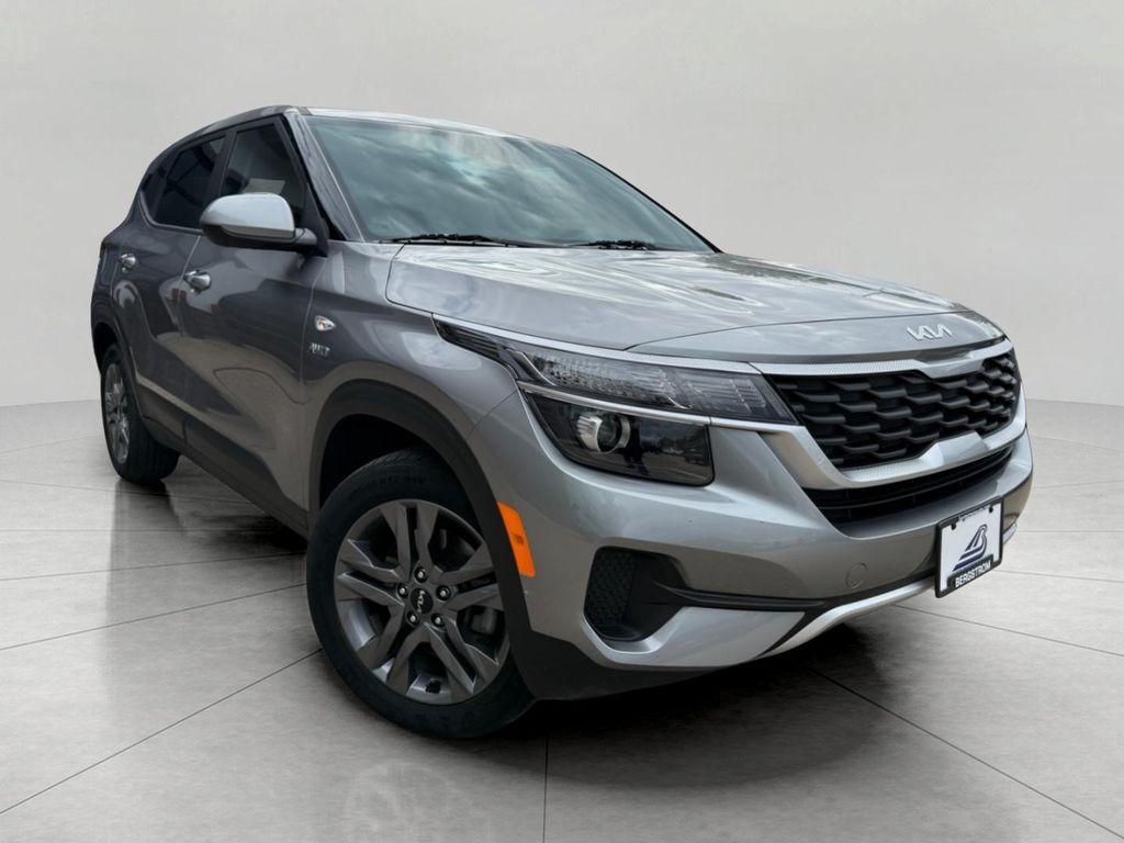 used 2023 Kia Seltos car, priced at $20,917
