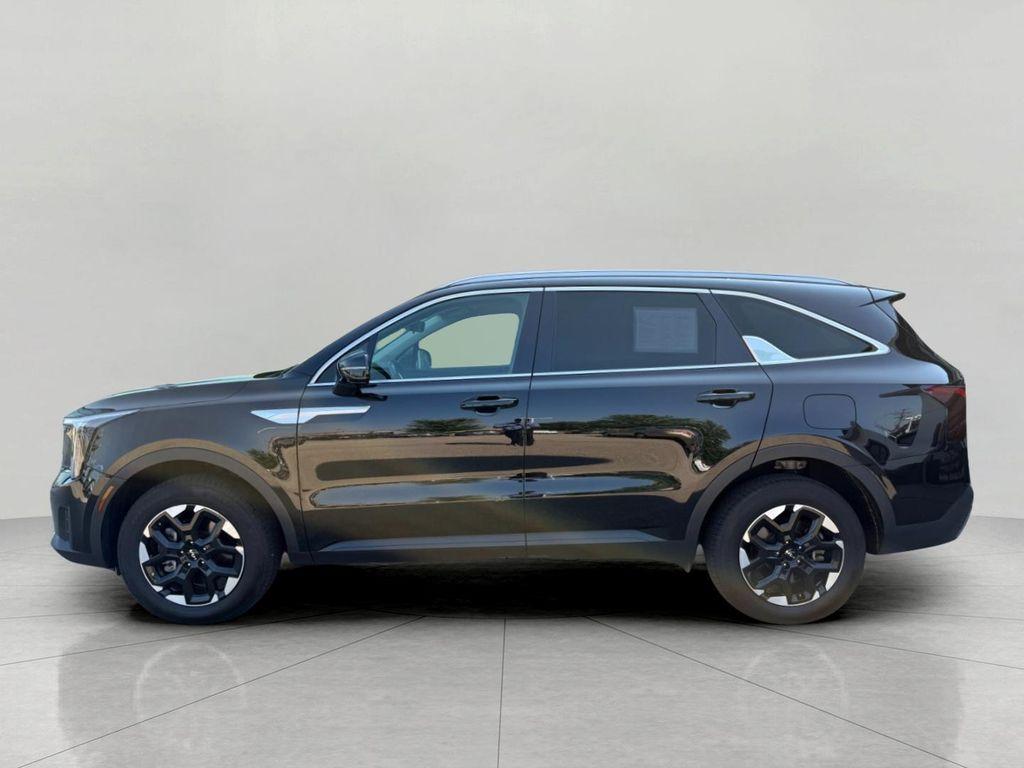 used 2024 Kia Sorento car, priced at $31,965