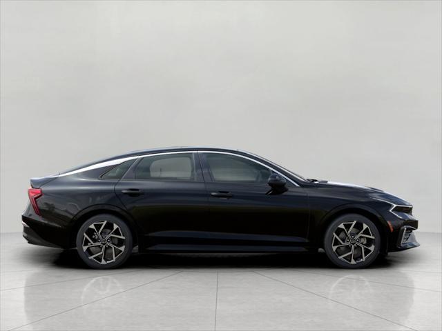 new 2025 Kia K5 car, priced at $36,175