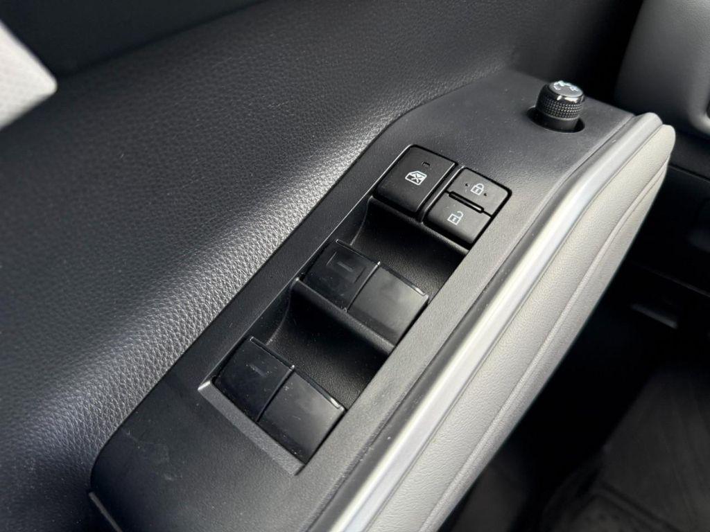 used 2023 Toyota Highlander car, priced at $33,898