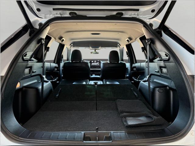 used 2023 Mitsubishi Outlander car, priced at $25,963