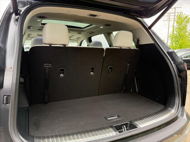 used 2023 Kia Telluride car, priced at $42,385