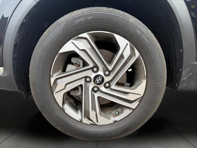 used 2022 Hyundai Santa Fe car, priced at $27,624