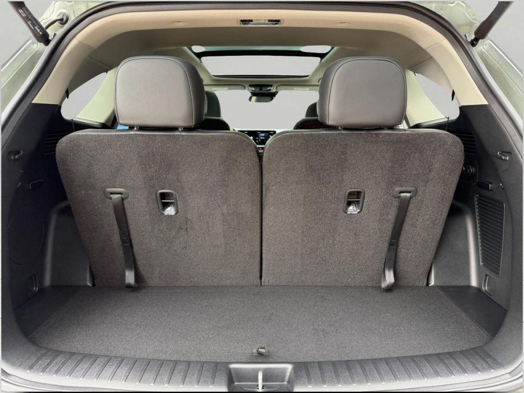 used 2025 Kia Sorento car, priced at $38,515