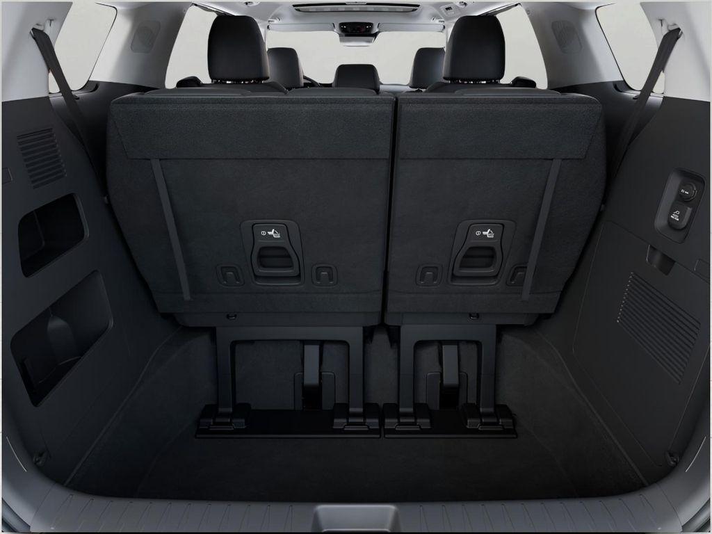 new 2025 Kia Carnival Hybrid car, priced at $54,780
