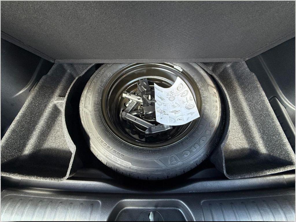 used 2021 Jeep Cherokee car, priced at $24,379