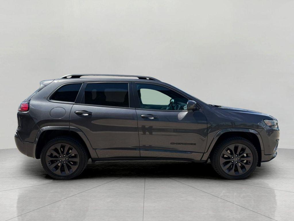 used 2021 Jeep Cherokee car, priced at $24,379