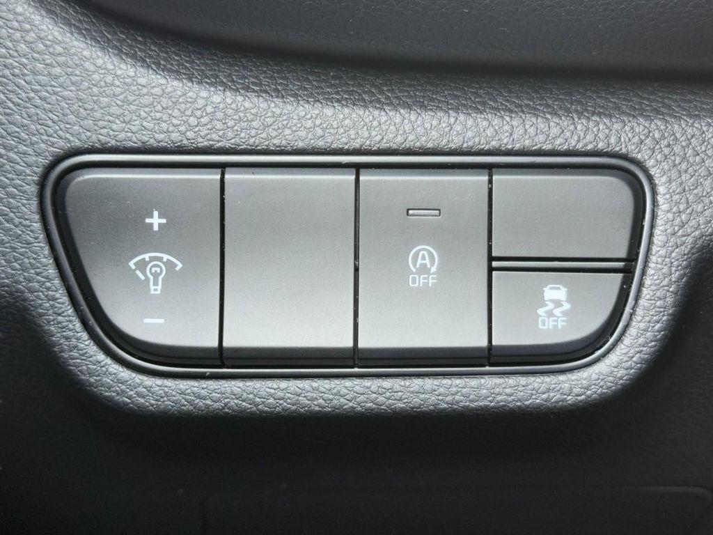 used 2024 Kia Seltos car, priced at $25,273