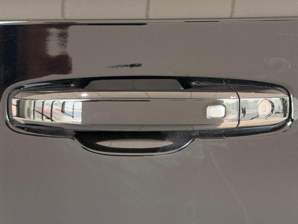 used 2024 GMC Yukon XL car, priced at $68,300