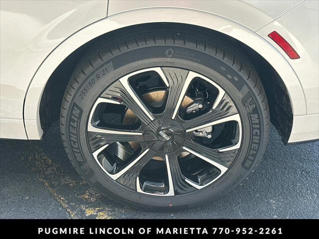 new 2025 Lincoln Nautilus car, priced at $68,055