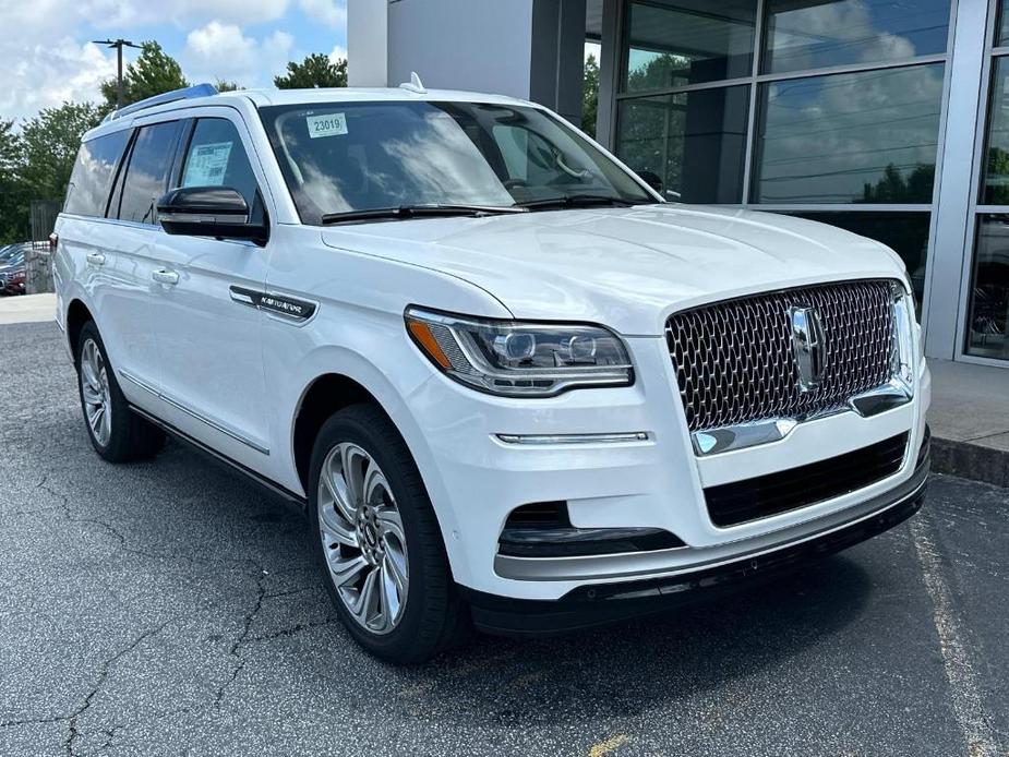 new 2024 Lincoln Navigator car, priced at $99,275