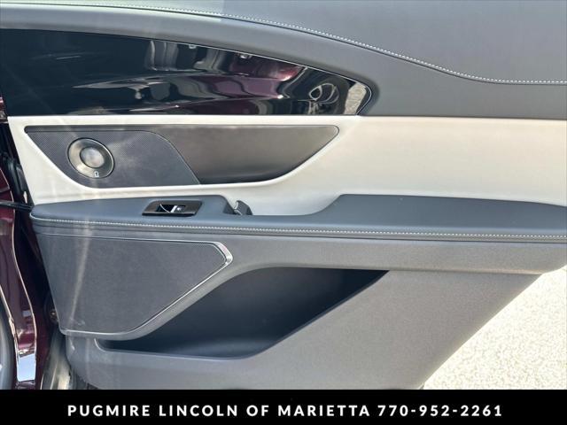 new 2025 Lincoln Nautilus car, priced at $57,860
