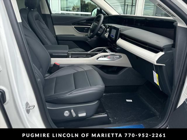 new 2025 Lincoln Nautilus car, priced at $55,940
