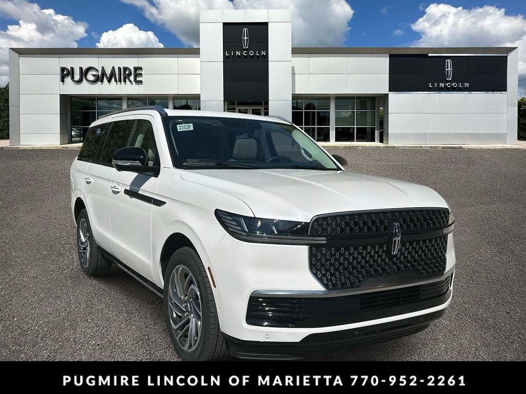 new 2025 Lincoln Navigator car, priced at $103,585