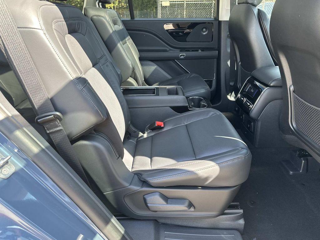 new 2025 Lincoln Aviator car, priced at $66,859