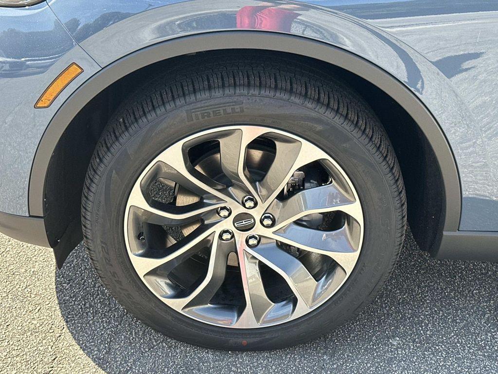 new 2025 Lincoln Aviator car, priced at $66,859