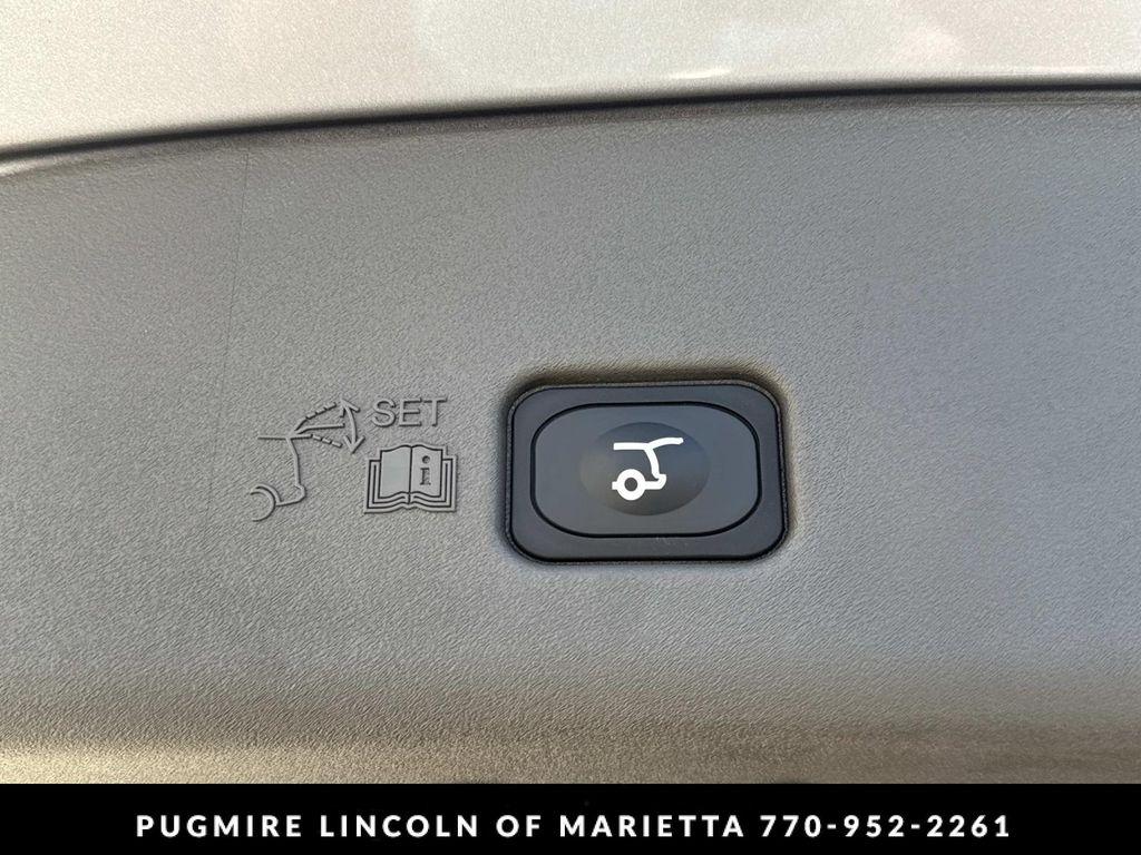 new 2025 Lincoln Nautilus car, priced at $69,480