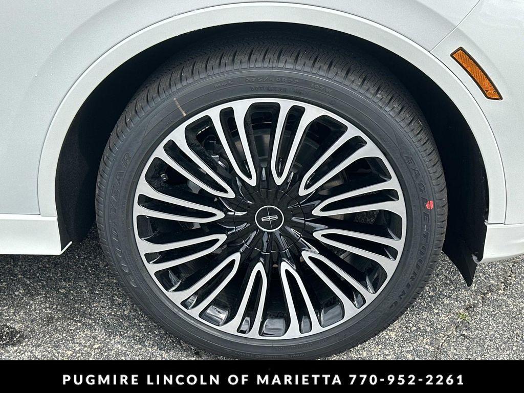 new 2025 Lincoln Aviator car, priced at $90,520
