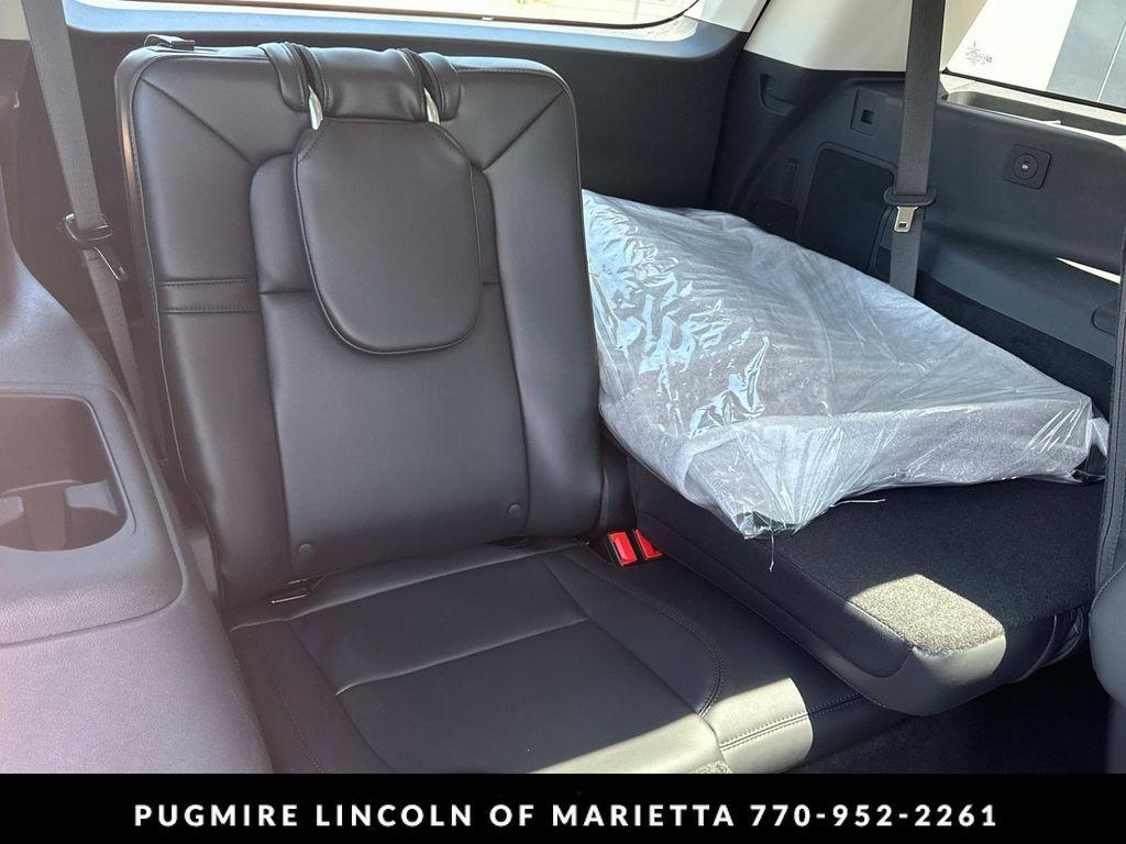 new 2025 Lincoln Aviator car, priced at $62,823