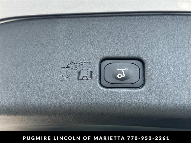 new 2025 Lincoln Nautilus car, priced at $62,520