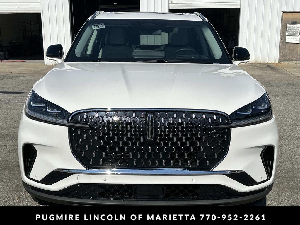 new 2025 Lincoln Aviator car, priced at $71,645