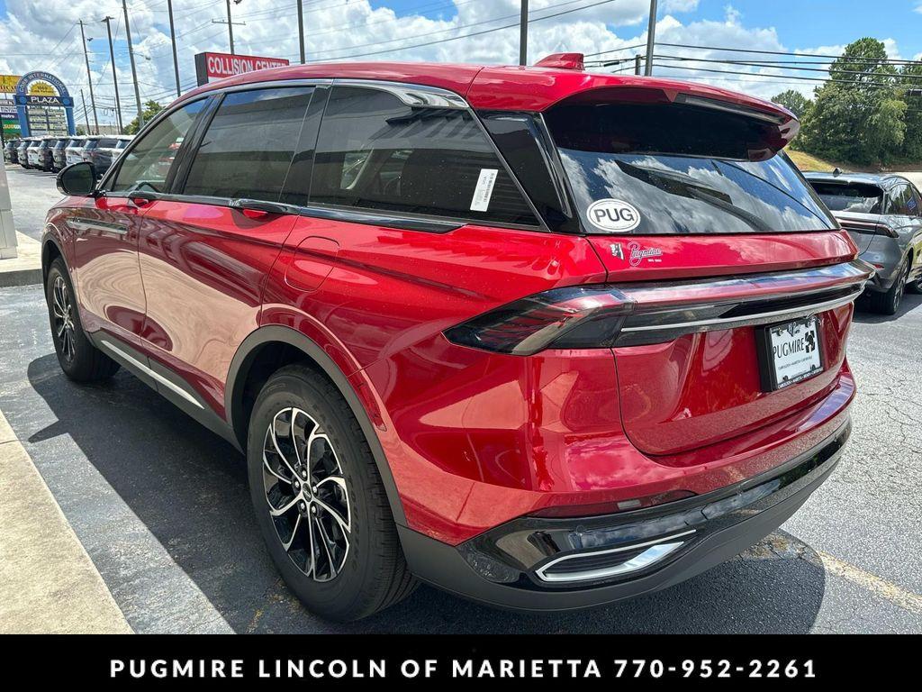 new 2025 Lincoln Nautilus car, priced at $61,167
