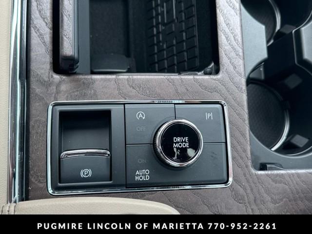 new 2024 Lincoln Navigator car, priced at $107,425