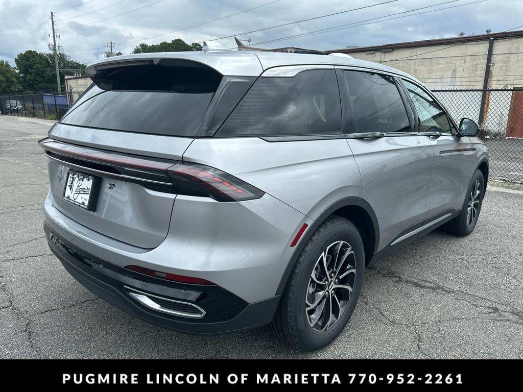 new 2025 Lincoln Nautilus car, priced at $55,853