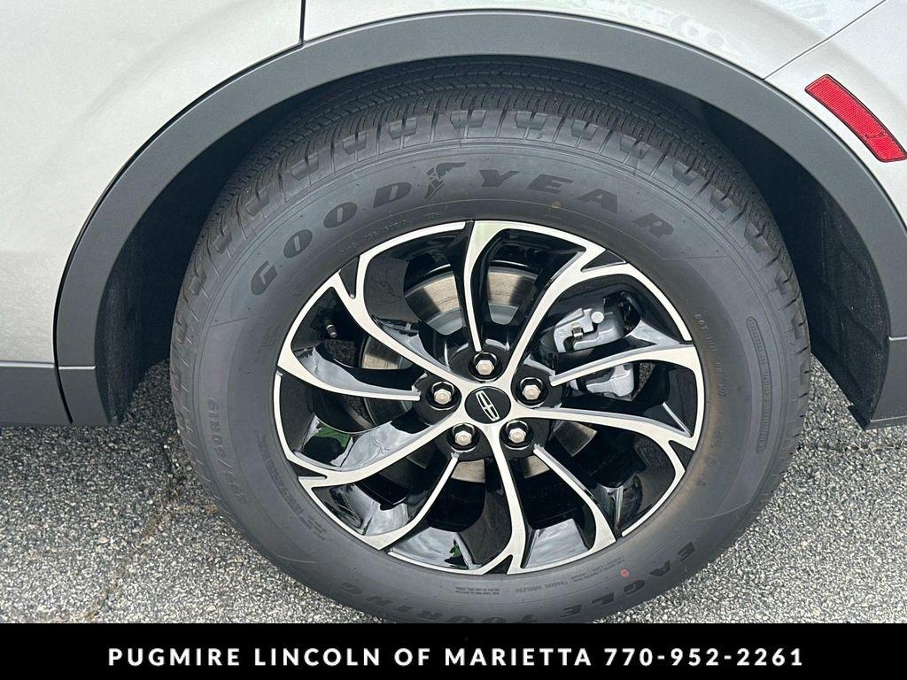 new 2025 Lincoln Nautilus car, priced at $55,853