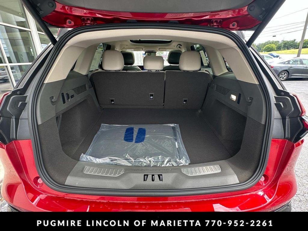 new 2025 Lincoln Nautilus car, priced at $55,940
