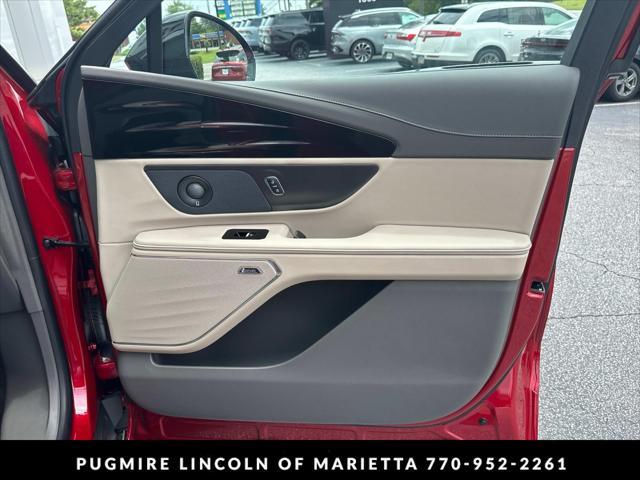 new 2025 Lincoln Nautilus car, priced at $58,270