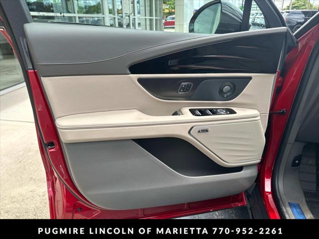 new 2025 Lincoln Nautilus car, priced at $58,270