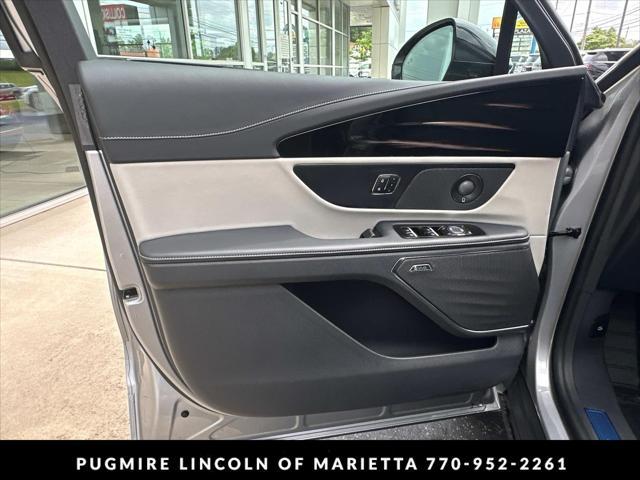 new 2025 Lincoln Nautilus car, priced at $64,455