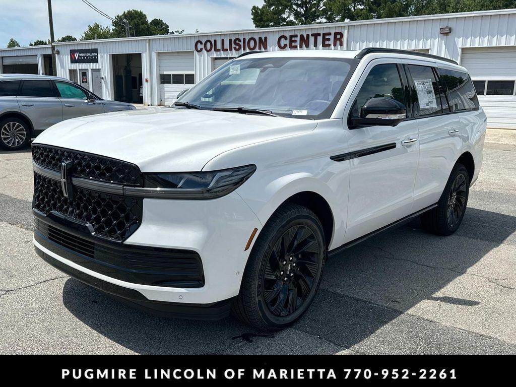new 2025 Lincoln Navigator car, priced at $106,440