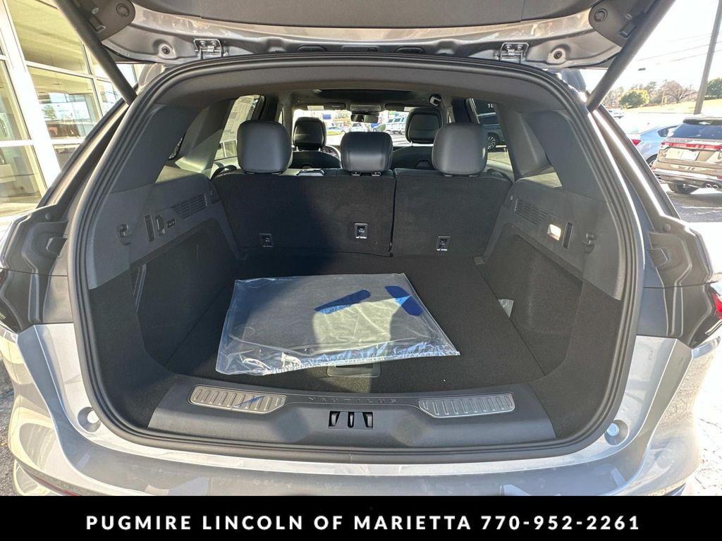 new 2025 Lincoln Nautilus car, priced at $59,619