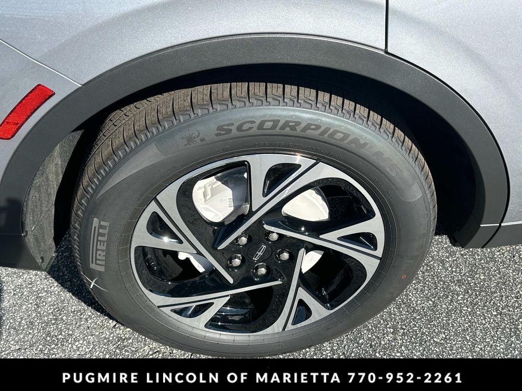 new 2025 Lincoln Nautilus car, priced at $59,619