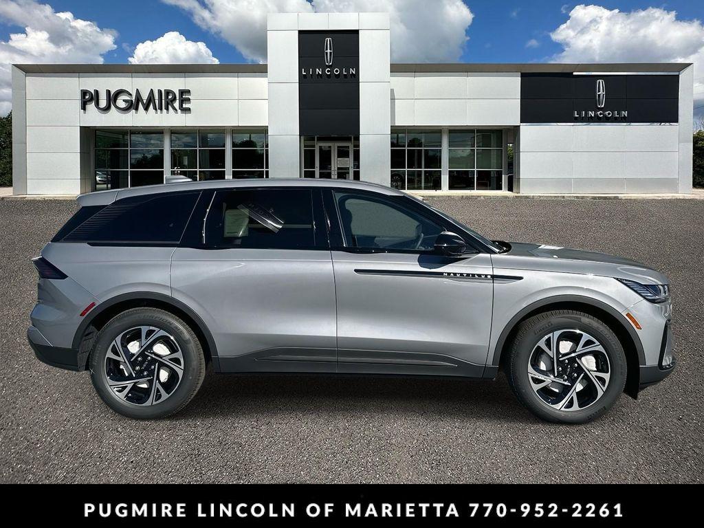new 2025 Lincoln Nautilus car, priced at $59,619