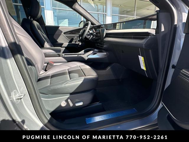 new 2025 Lincoln Nautilus car, priced at $63,665